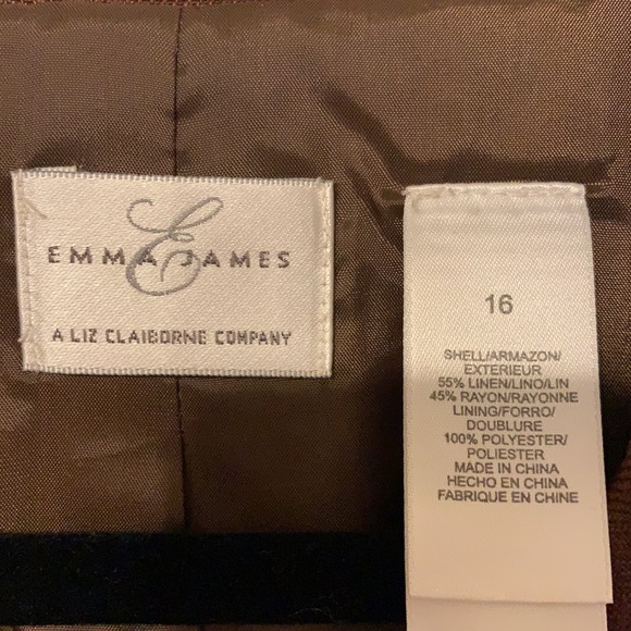 Emma James A Liz Claiborne Company Blazer - Picture 5 of 8